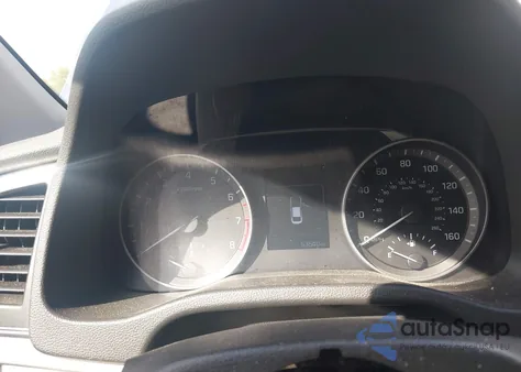 2018 Hyundai Elantra Sel z USA, uszkodzony, nr VIN 5NPD84LF1JH244536